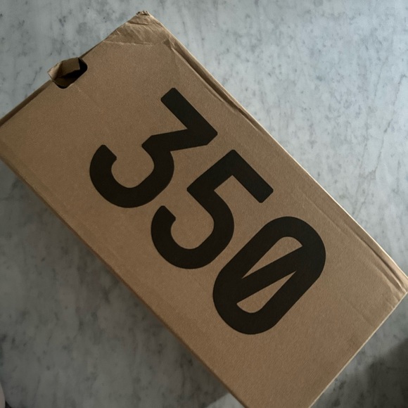 YEEZY 350 V2 CMPCT SLATE BONE - Picture 2 of 4